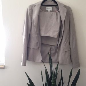 Banana Republic Skirt Suit Size 4